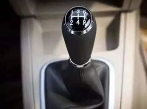 汽車空擋油耗多少合適