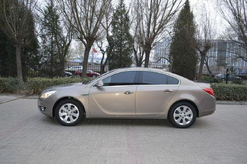 汽車(chē)開(kāi)窗多少分貝