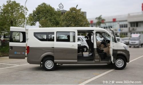 客運汽車有多少座車
