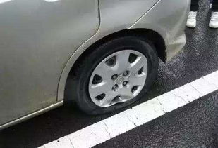 汽車氣壓夏天多少正常